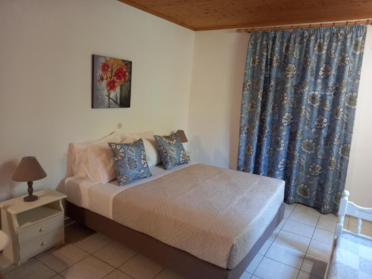 Marketos Apartments スヴォロナータ エクステリア 写真