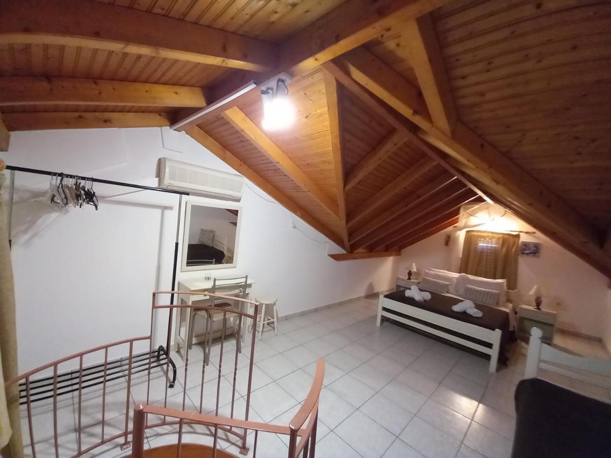 Marketos Apartments スヴォロナータ エクステリア 写真